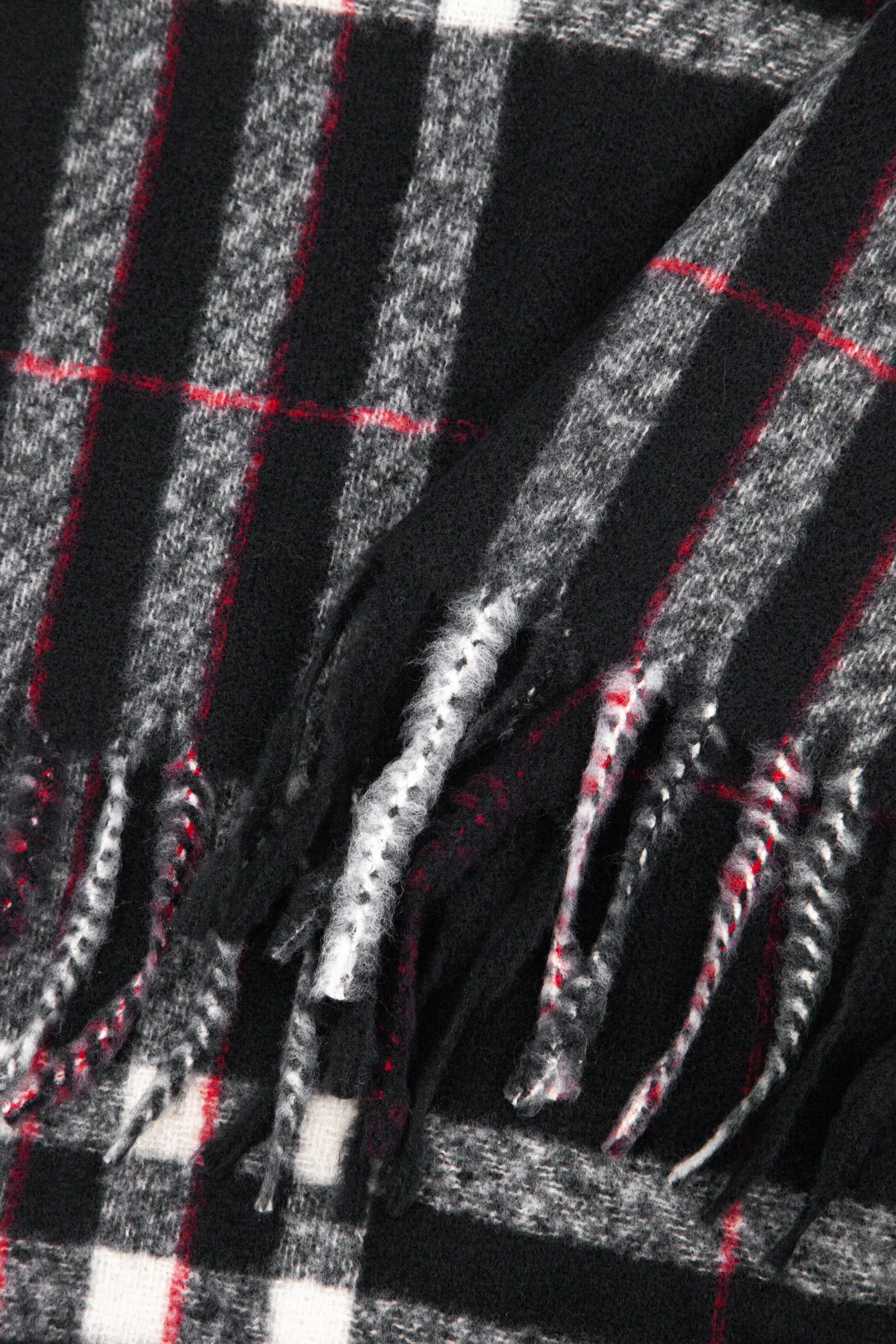 Alba Heavyweight Scarf - Black, Traditional Check