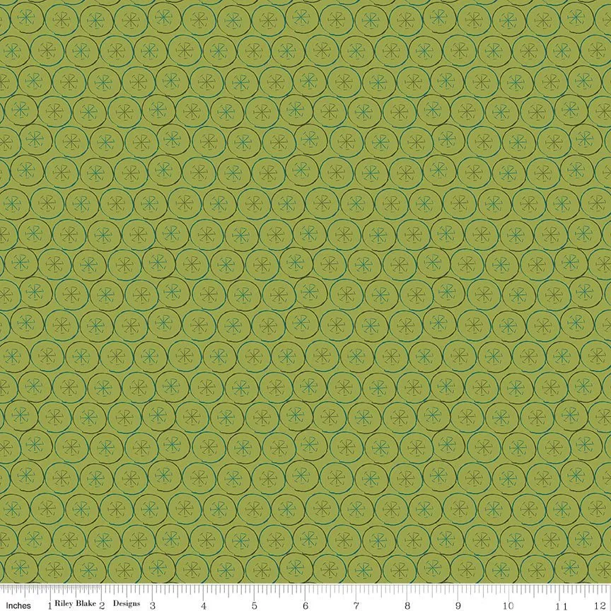 Arrival of Winter Flakes Green Yardage by Sandy Gervais | Riley Blake Designs