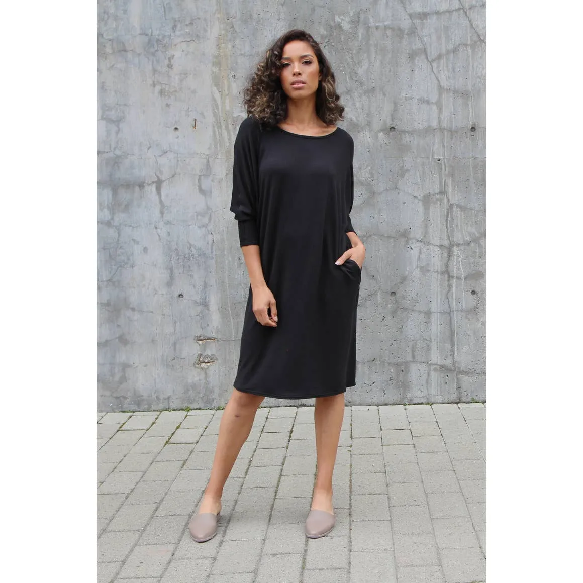 Black Knit Short Sleeve Dress