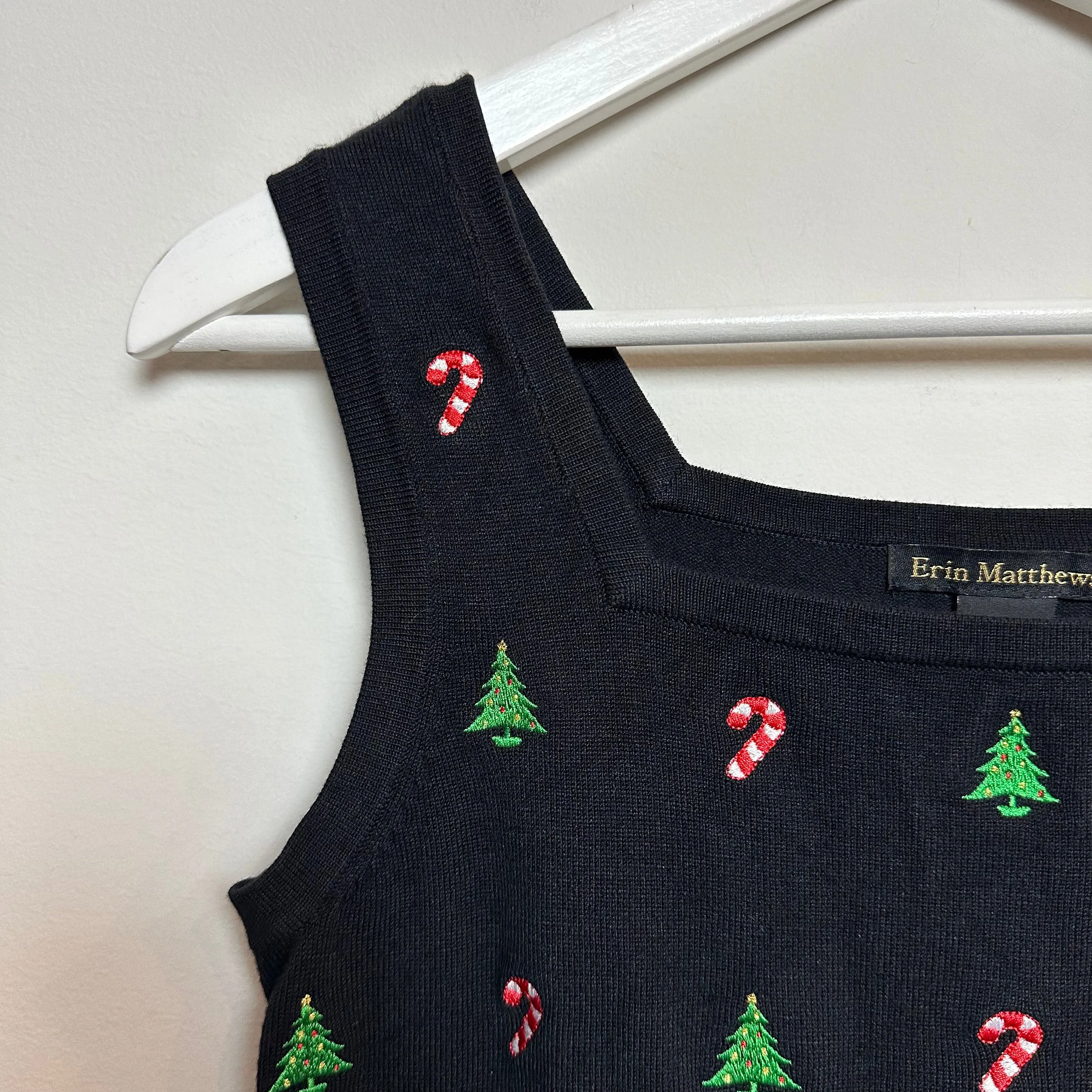 Erin Matthews Knit Christmas Cropped Tank Top Candy Cane and Trees Small