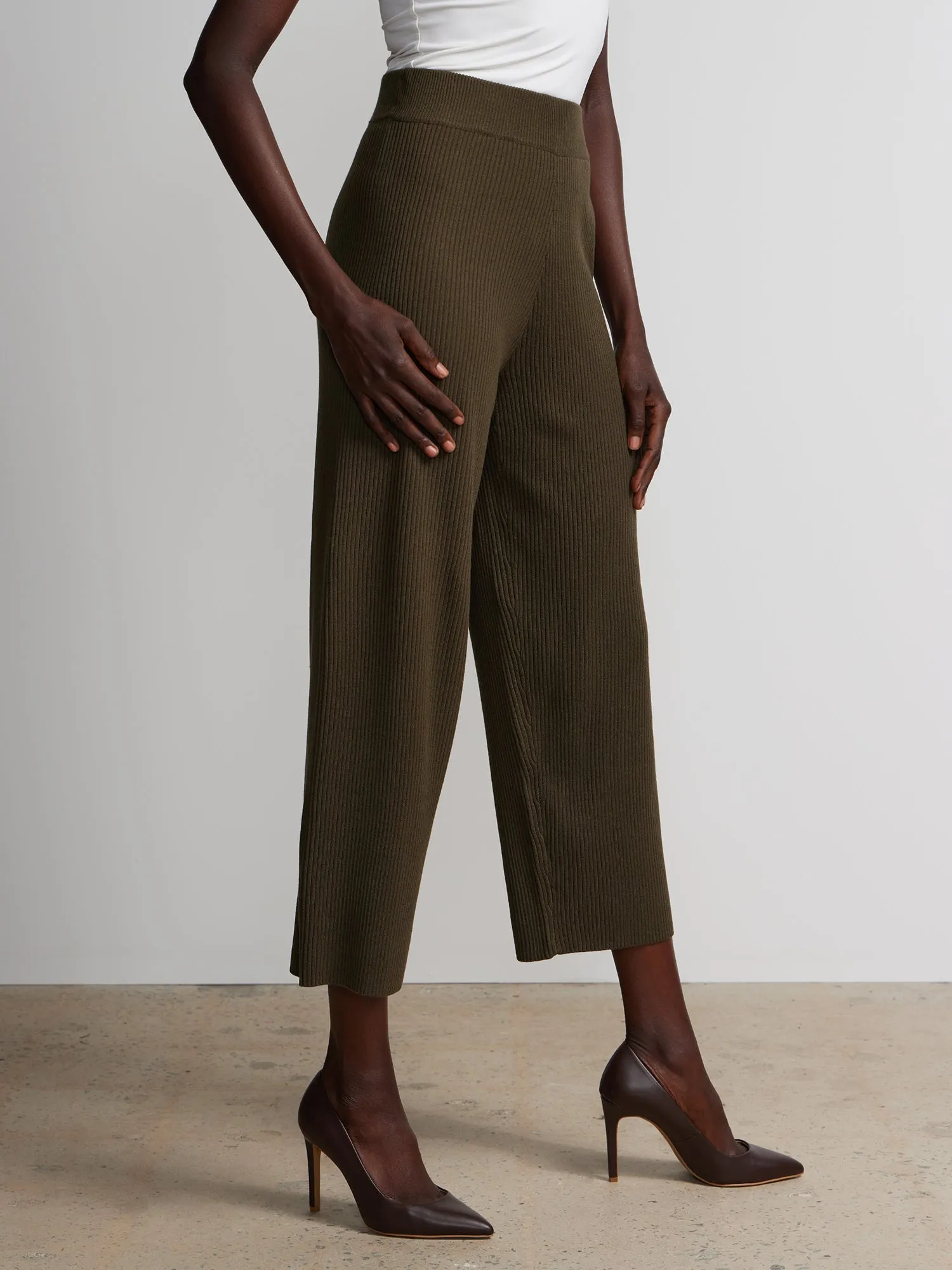 High Rise Sweater Knit Cropped Pants
