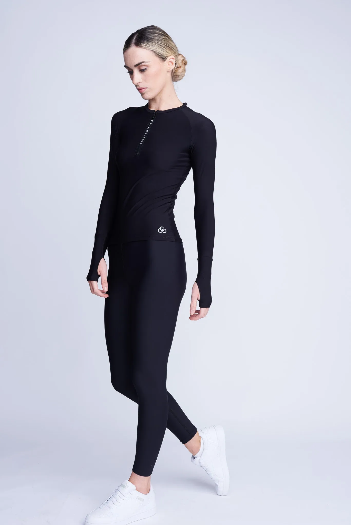 Iconic Half-Zip Top in Black