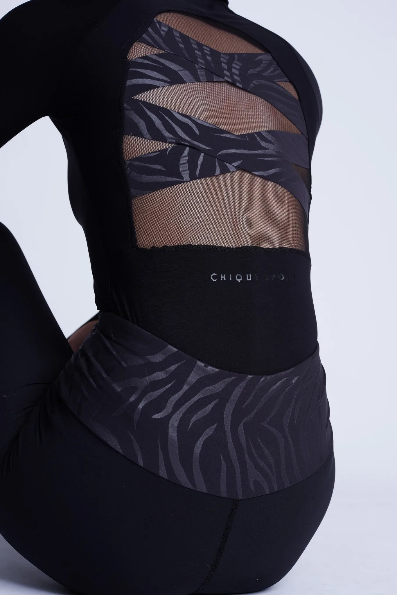 Iconic Half-Zip Top in Black