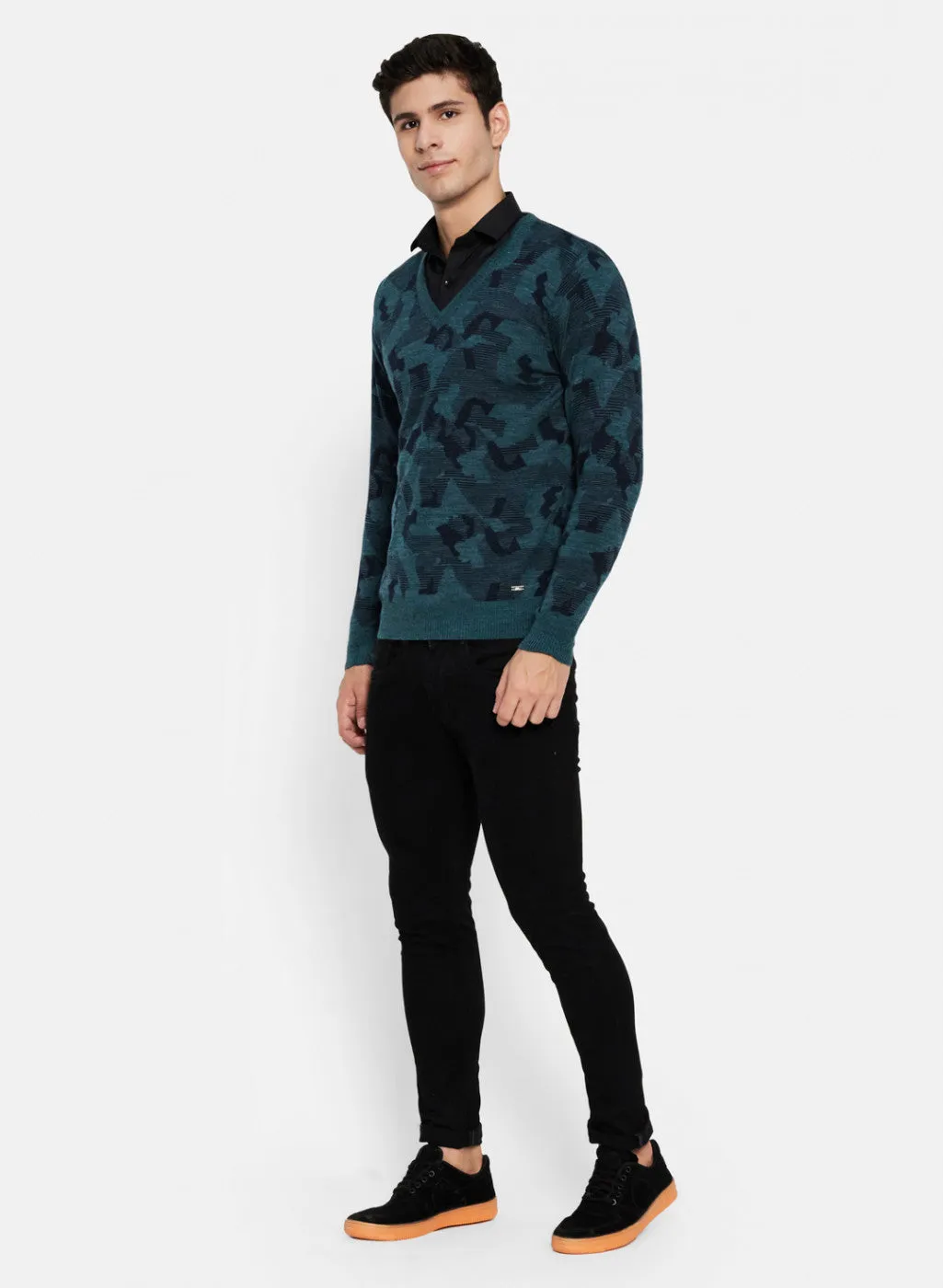 Men Green & Brown Solid Pullover