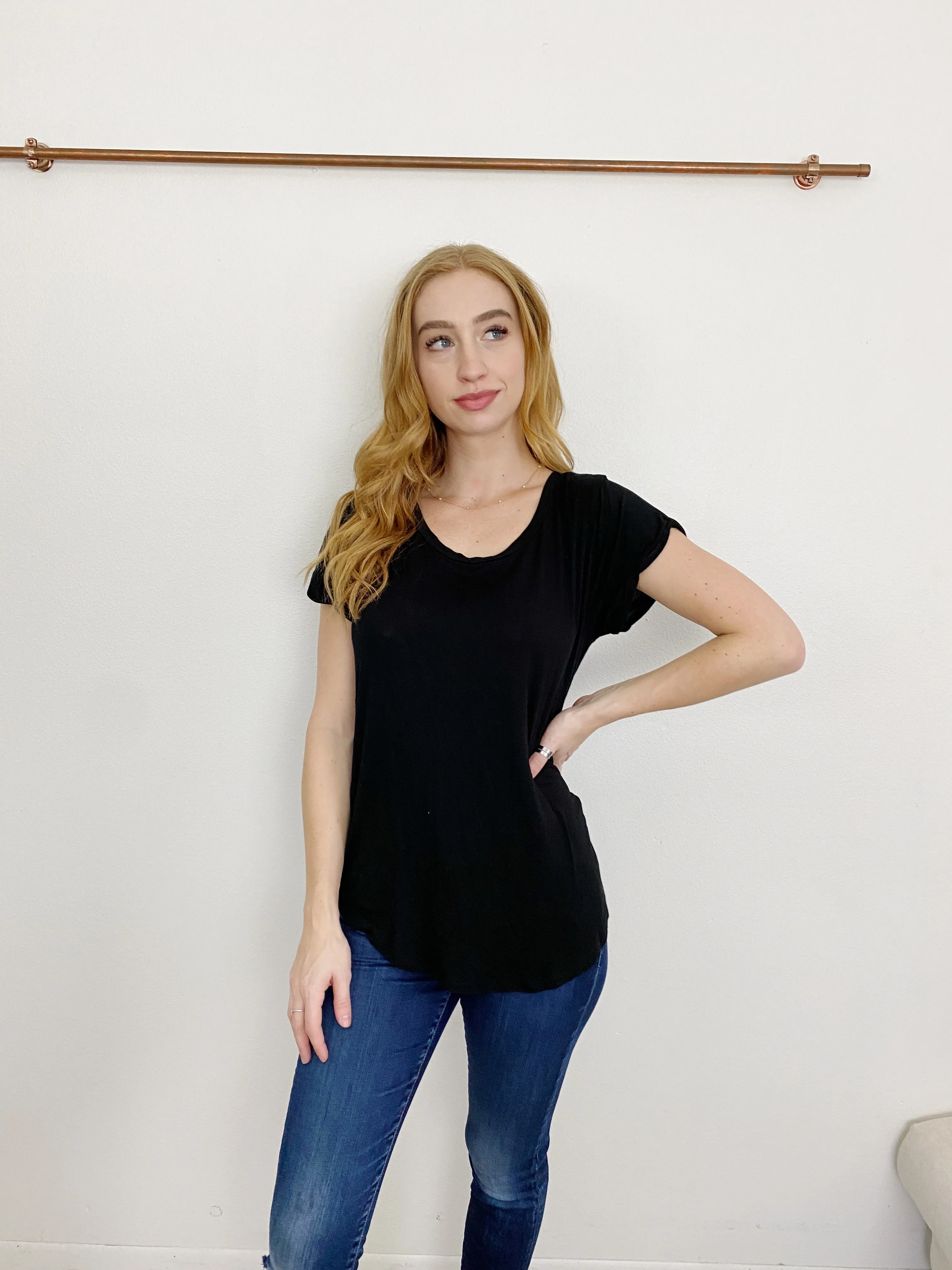 Mono B the Basic Workout Tee in Black Medium