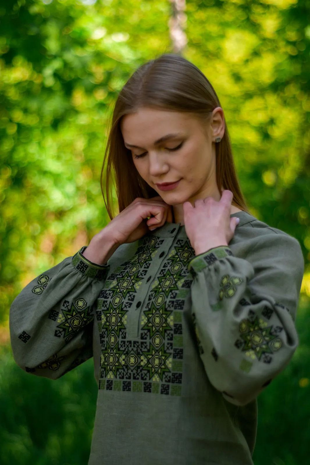 Ukrainian vyshyvanka modern blouse