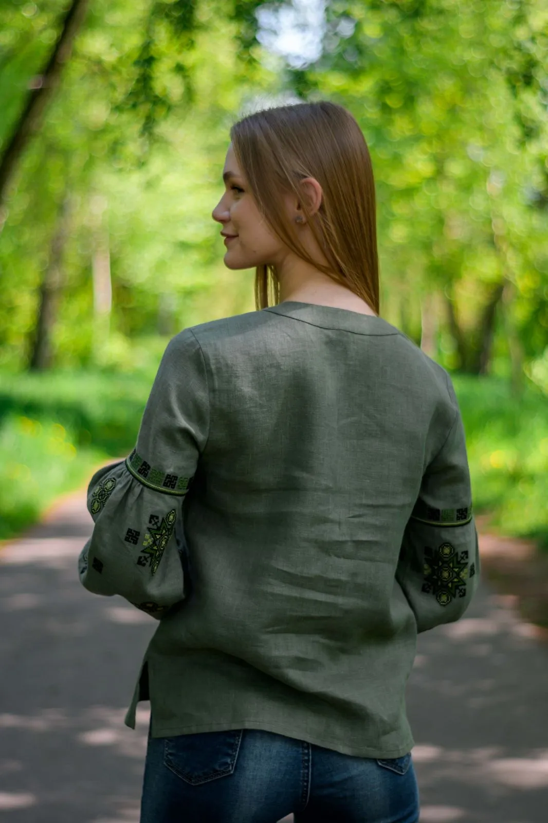 Ukrainian vyshyvanka modern blouse