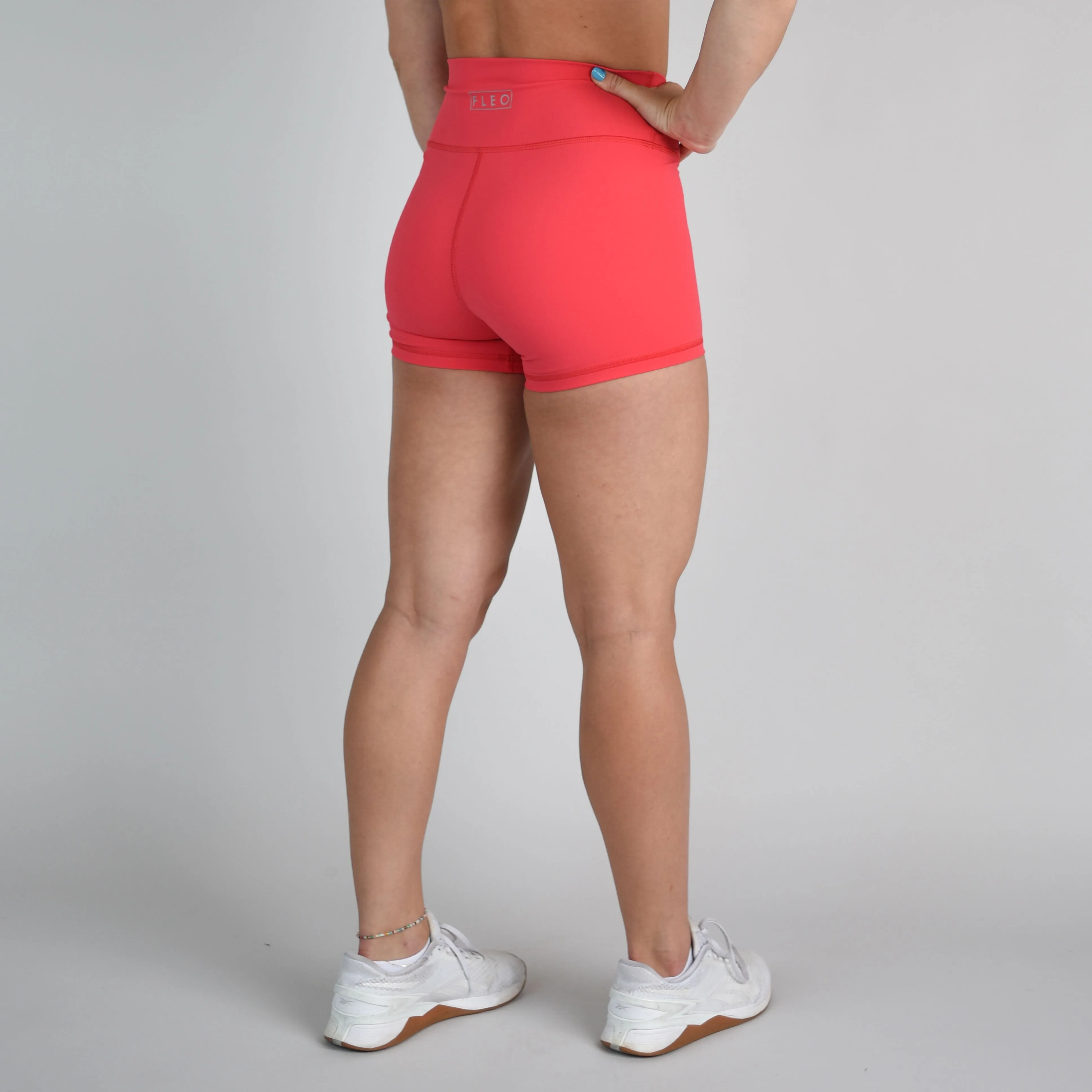 V Waistband Short 3.5" - High Rise