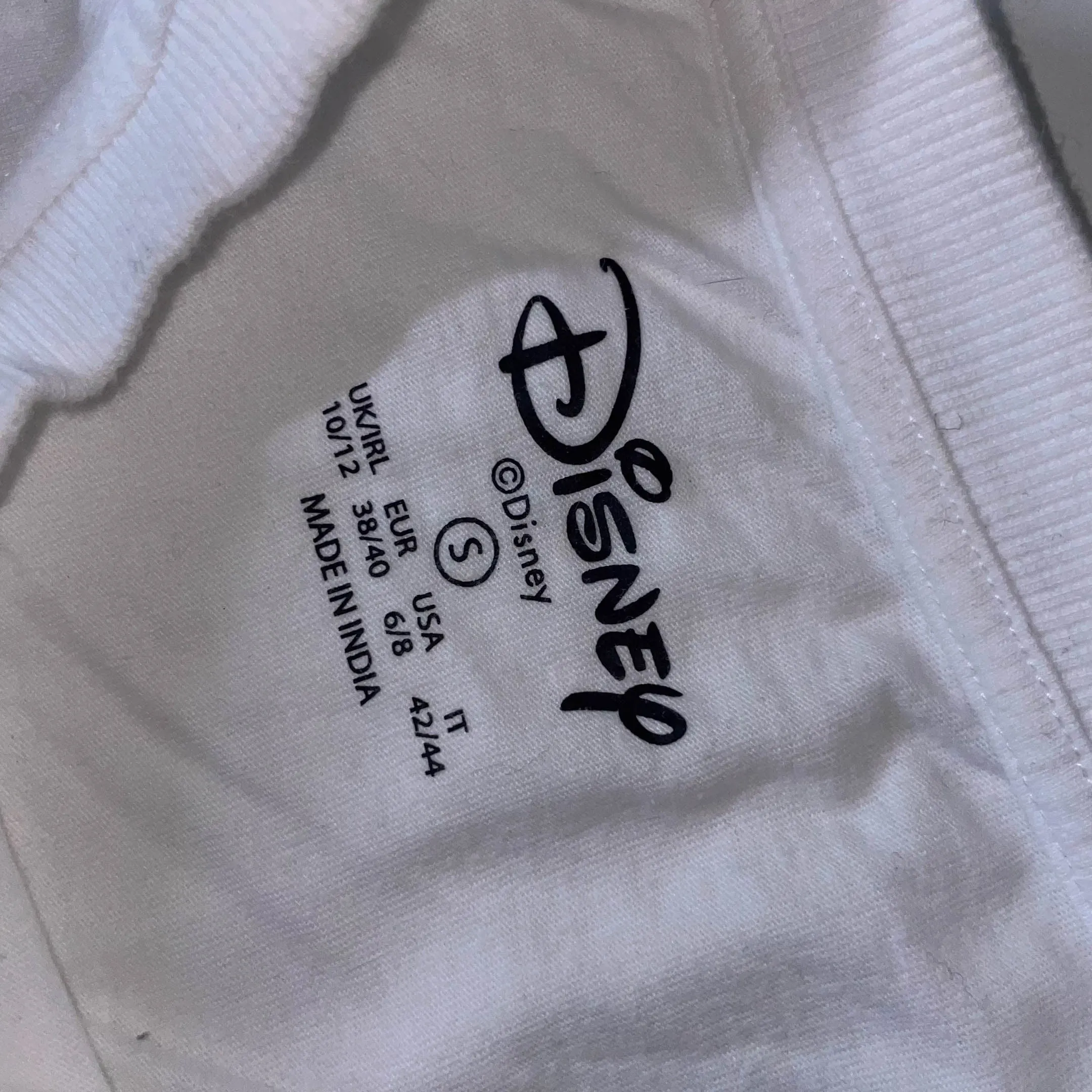 Vintage Disney women mickey mouse print white small tees| W 19 L 24| SKU 3713