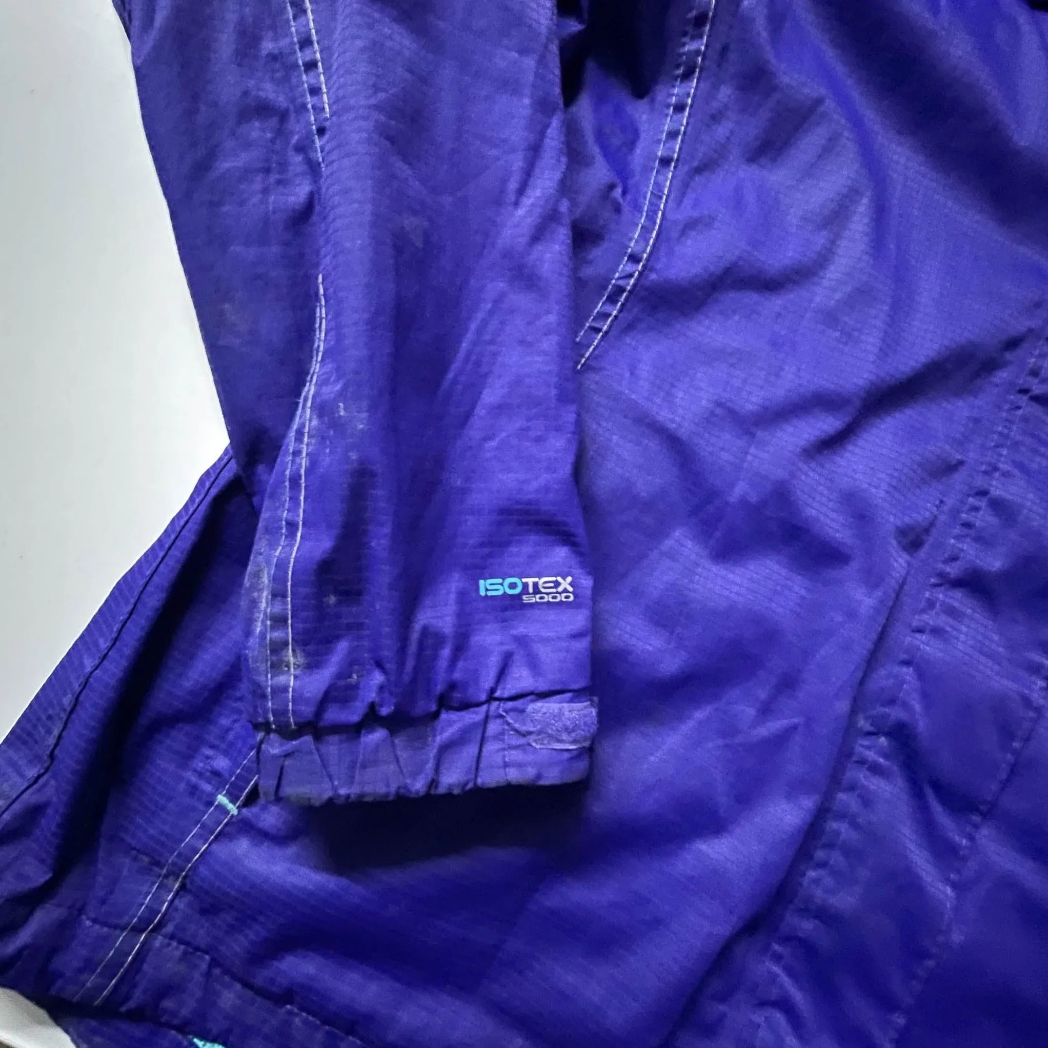 Vintage Regatta great outdoor women's purple waterproof hooded rain jacket UK 16| SKU 3845|L30 W21