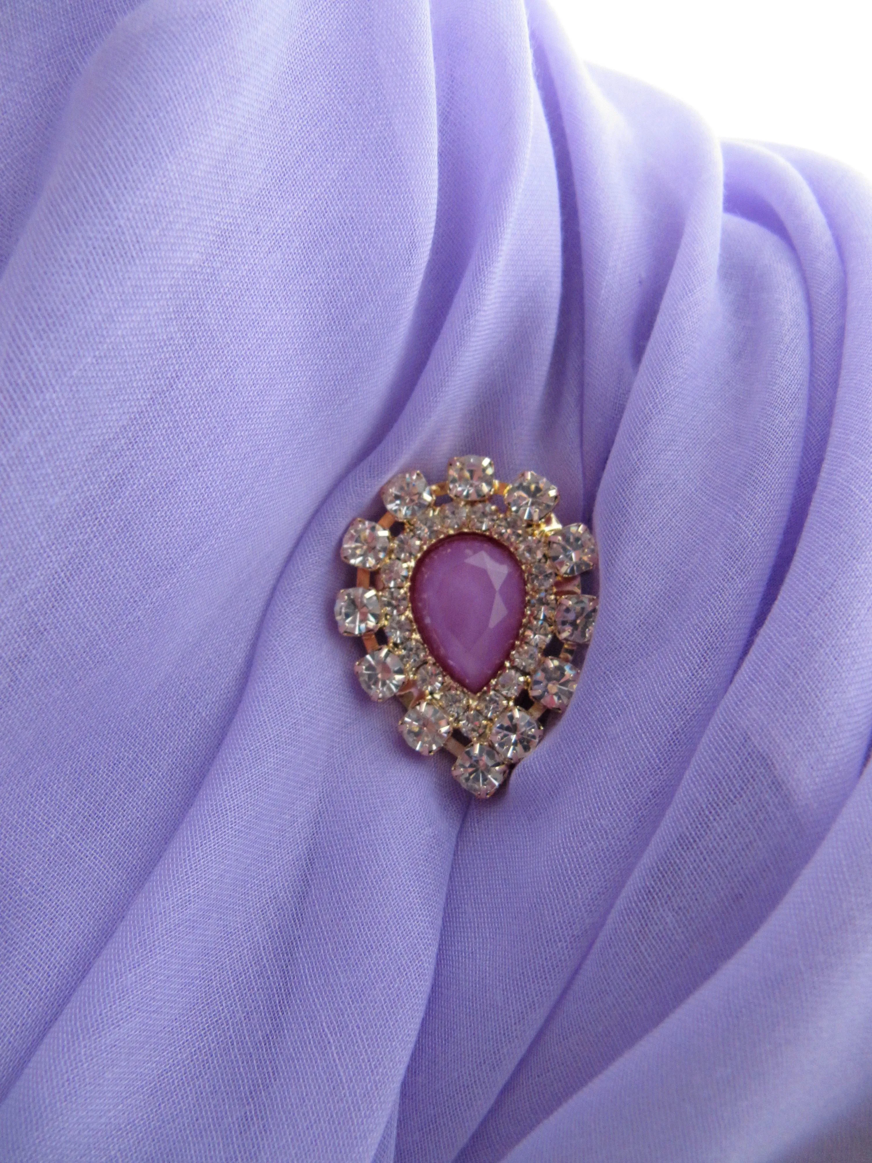 Waterdrop Brooch
