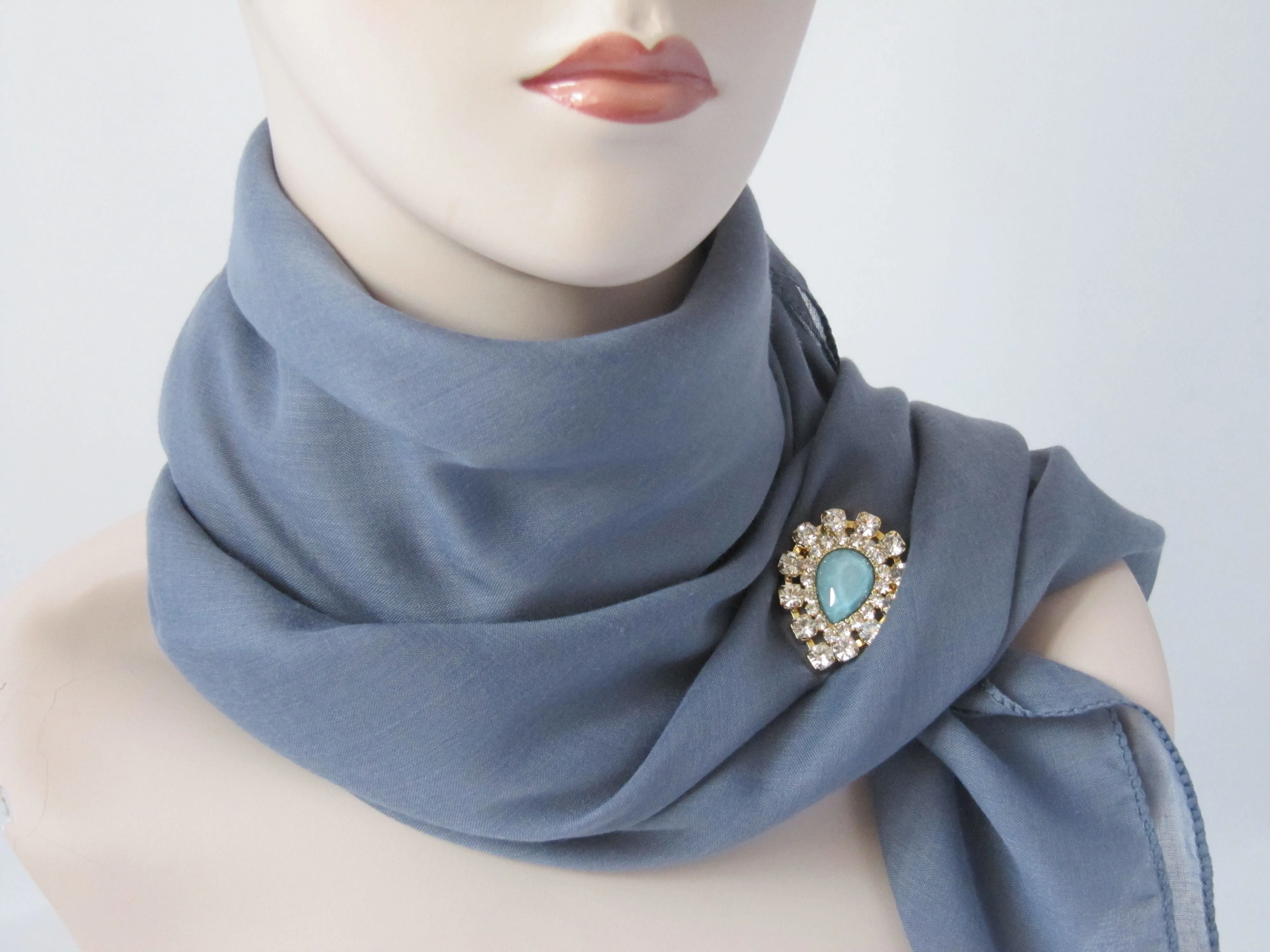Waterdrop Brooch