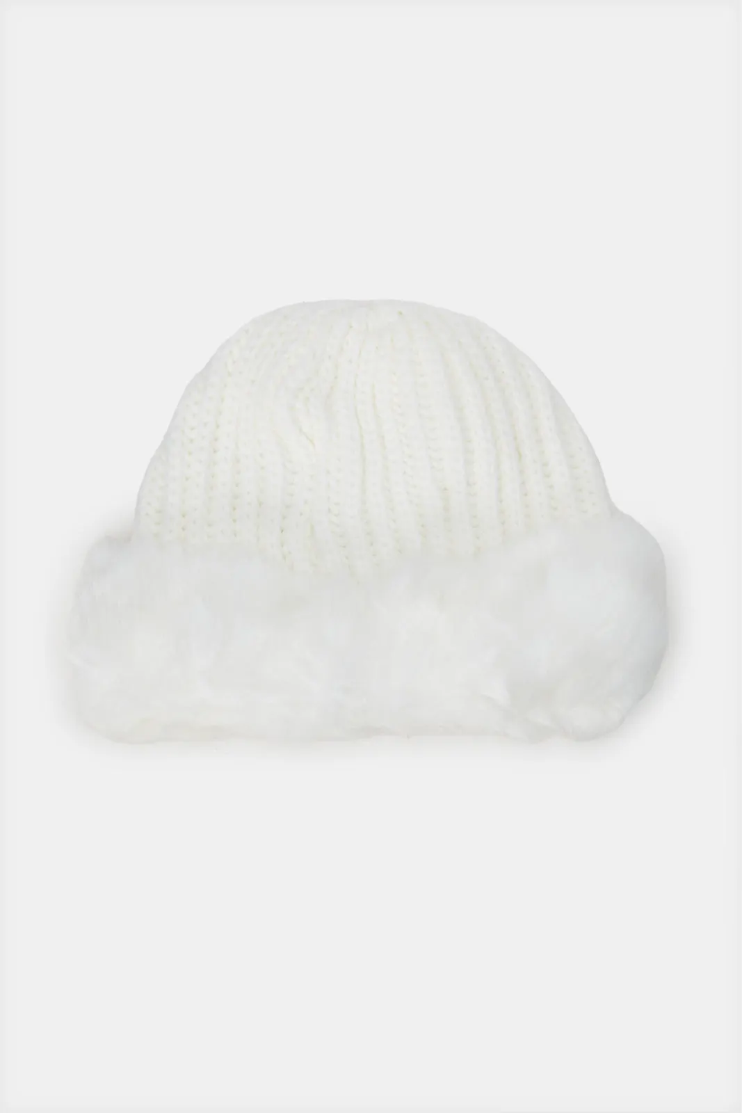 Women White Embellished  Knitted Cap