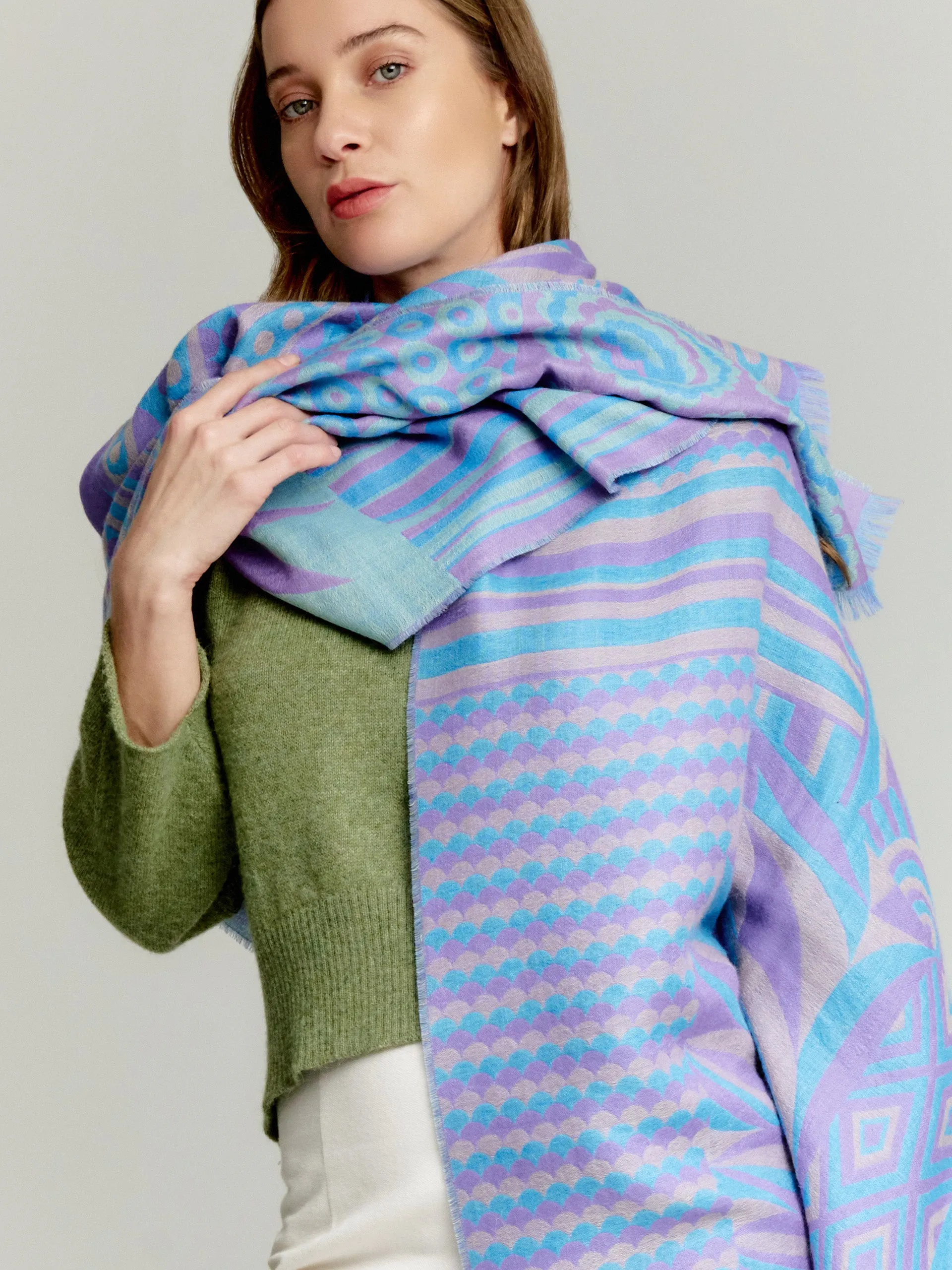 Ysily Shawl Baby Alpaca Color Purple